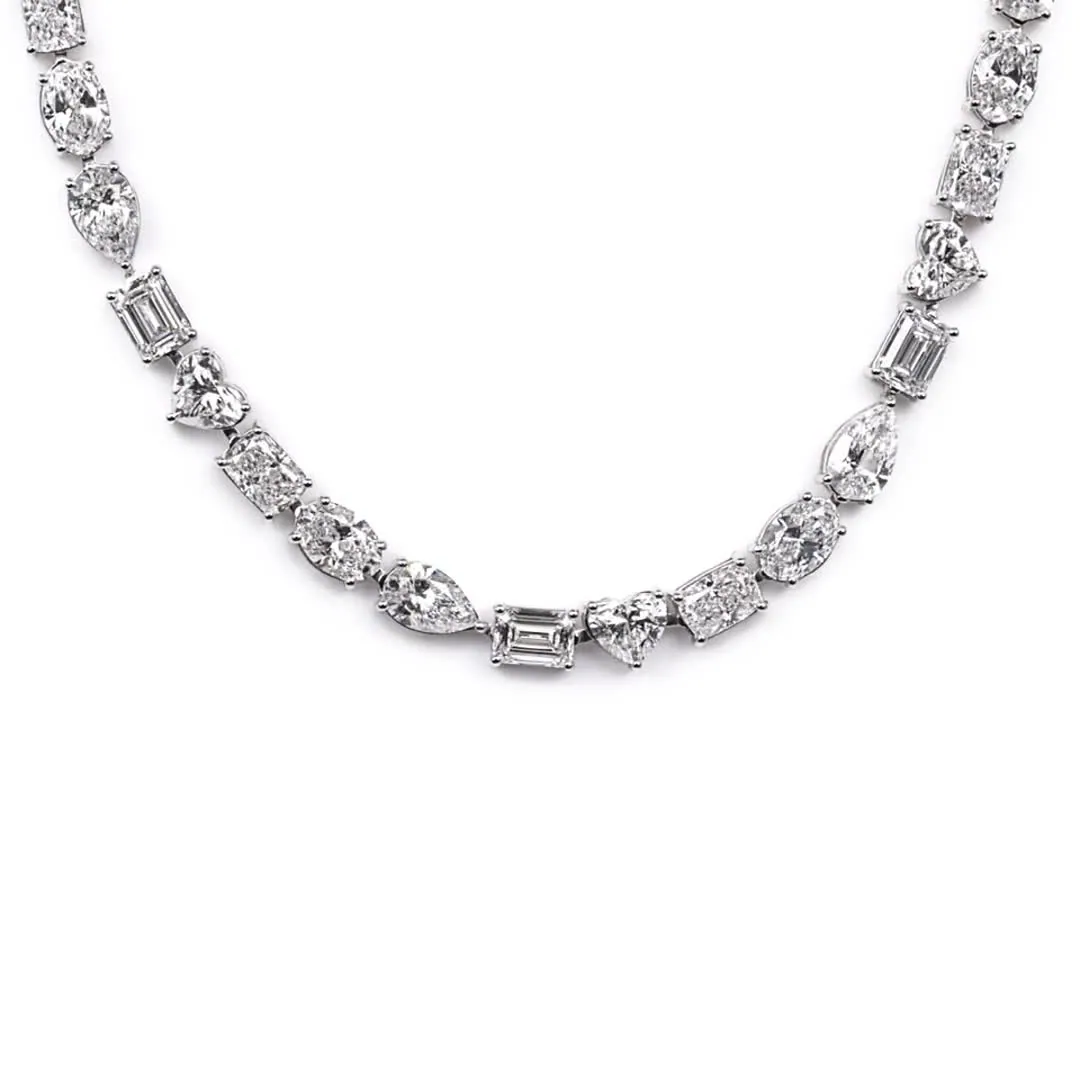 Close-up from the SG custom-jewelry process